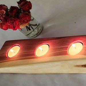 Cedar Live Edge Candle Holder - 7 tealights